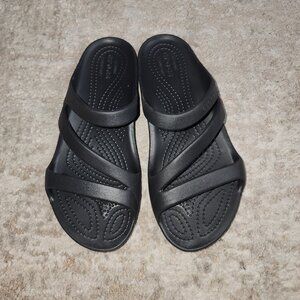 6W Strappy Crocs Sandals